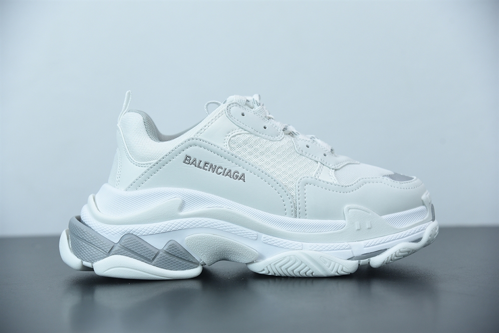 Balenciaga Triple S Sneaker Metallic Whit/Metal Grey