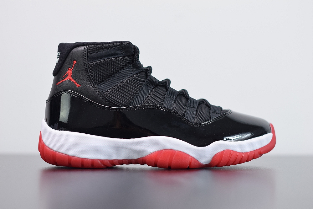 Jordan 11 Retro Playoffs Bred (2019)(With Video)