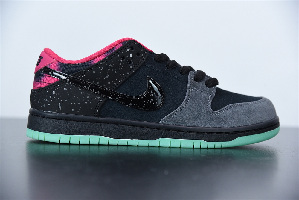 Nike Dunk SB Low Premier "Northern Lights"