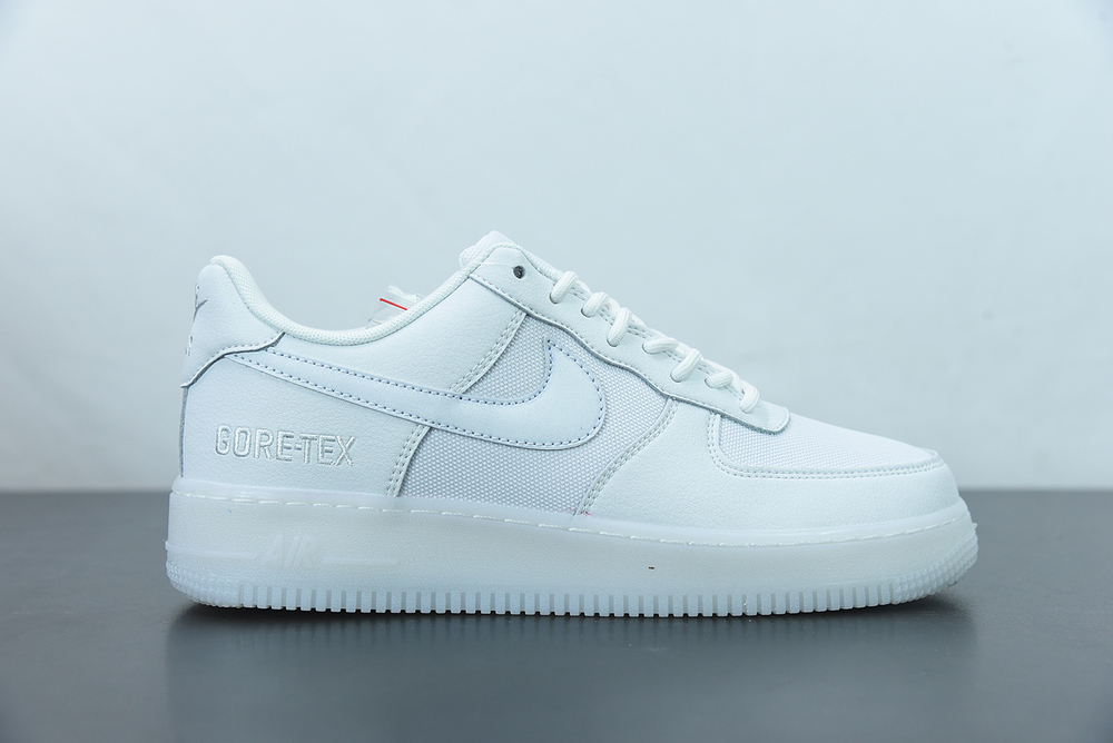 Nike Air Force 1 Low Gore-Tex Triple White