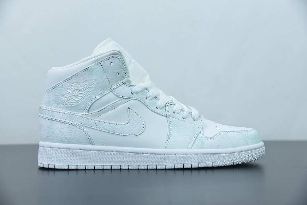 Jordan 1 Mid Triple White 2.0 (2020)