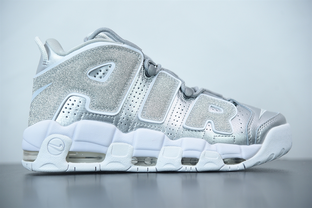 Nike Air More Uptempo Loud And Clear (W)(With Video)