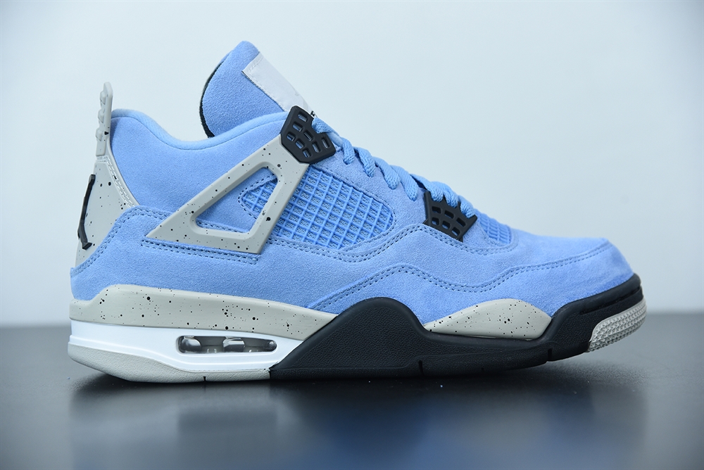 Jordan 4 Retro University Blue