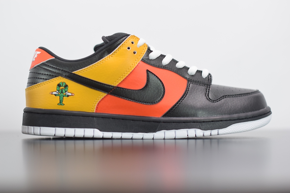 Nike Dunk SB Low Raygun(With Video)