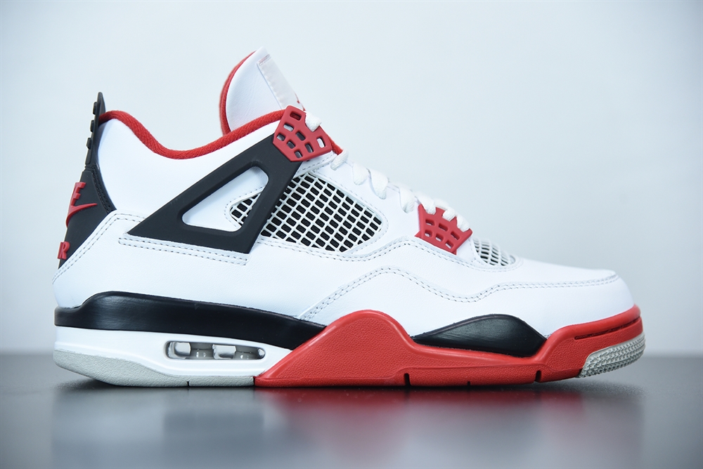 Jordan 4 Retro Fire Red (2020)(With Video)