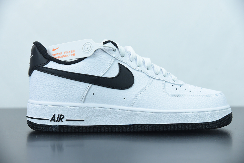 Nike Air Force 1  07 SE White Black