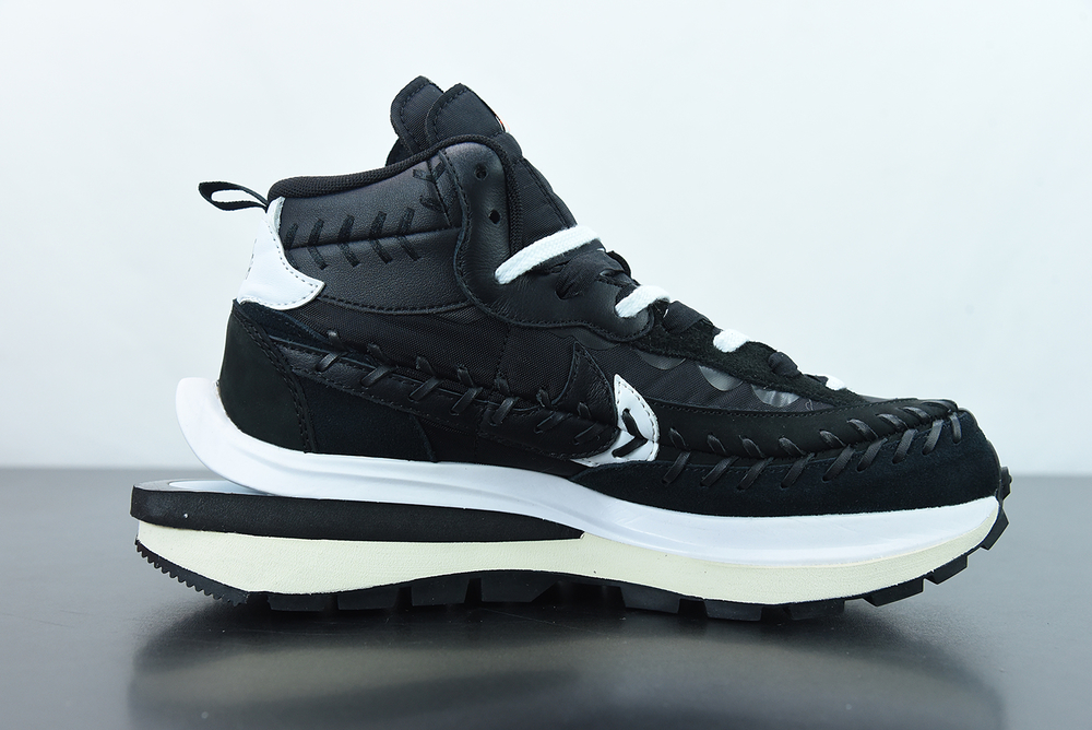 Nike Vaporwaffle Sacai Jean Paul Gaultier Black White 