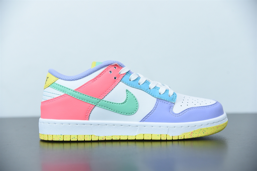 Nike SB Dunk Low SE Easter Candy