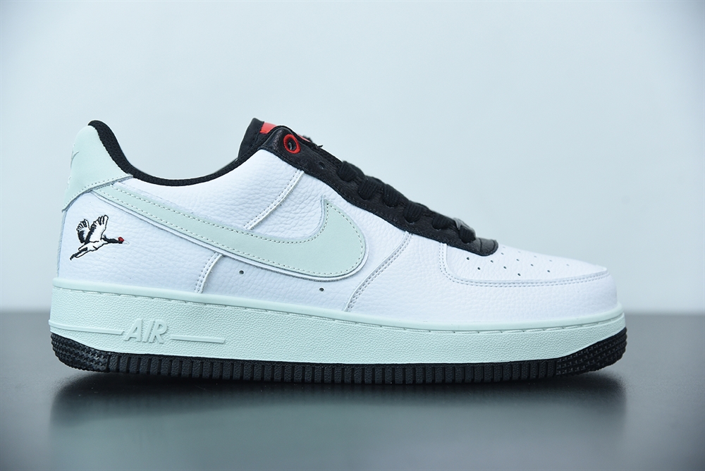 Nike Air Force 1 Low Milky Stork