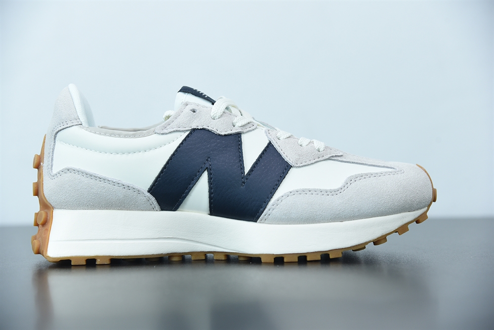 New Balance MS327