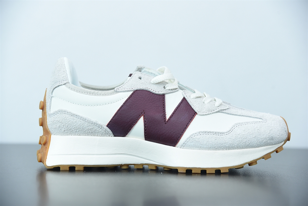 New Balance MS327