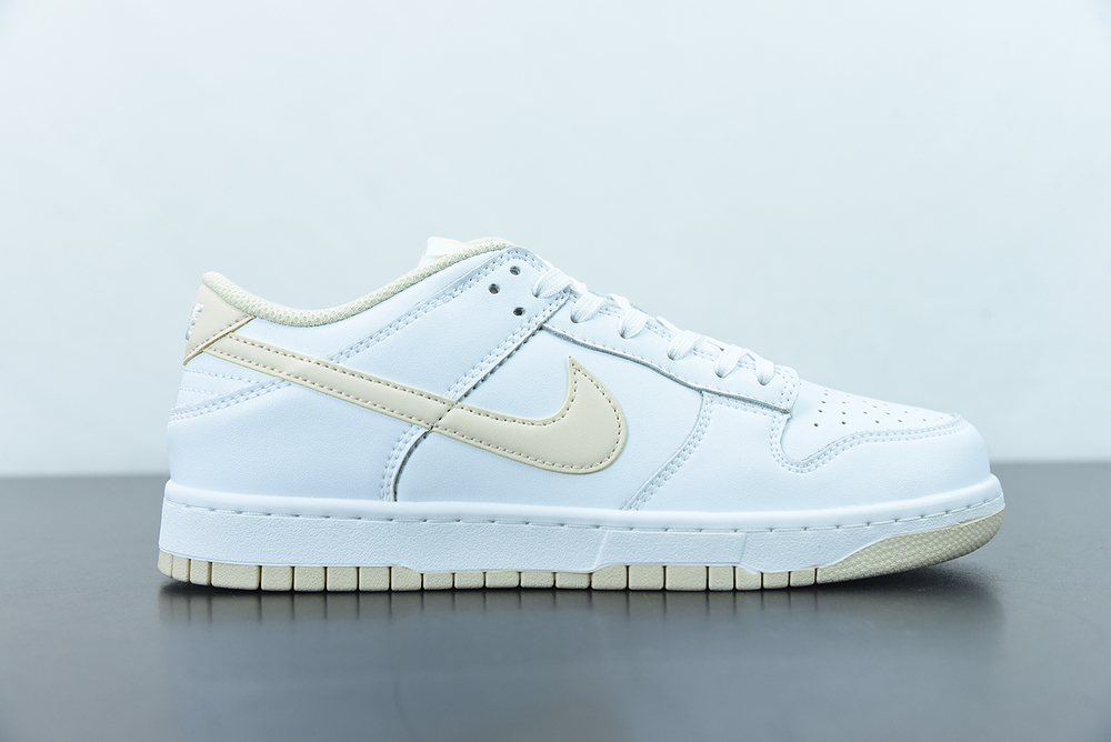 Nike Dunk Low Pearl White (W)