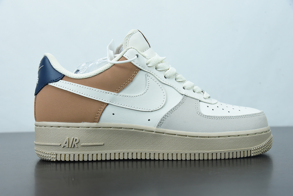 Nike Air Force 1 07 Low White Navy Blue Brown