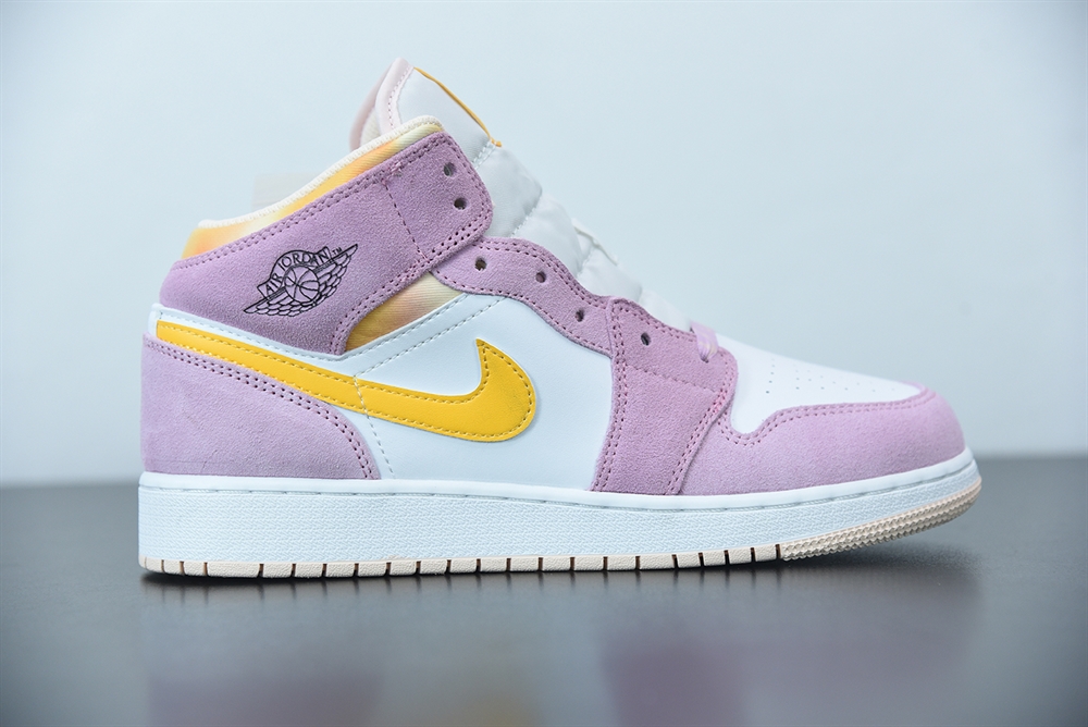 Jordan 1 Mid SE Arctic Pink (GS)