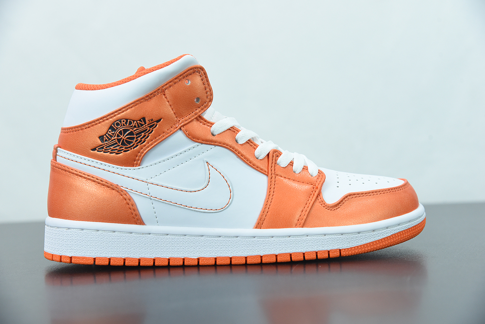 Jordan 1 Mid Metallic Orange