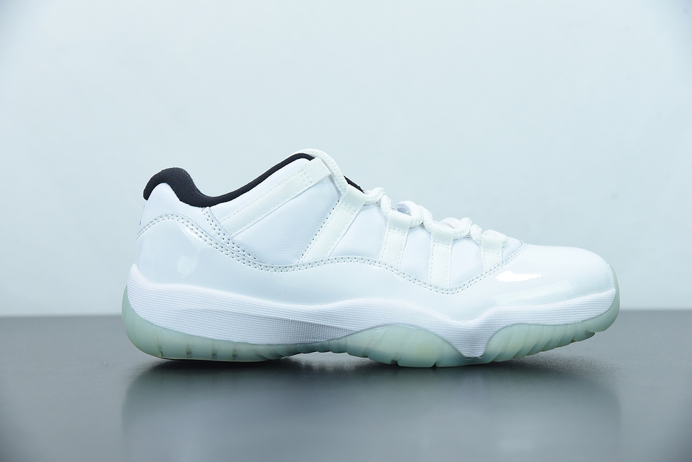 Jordan 11 Retro Low Legend Blue