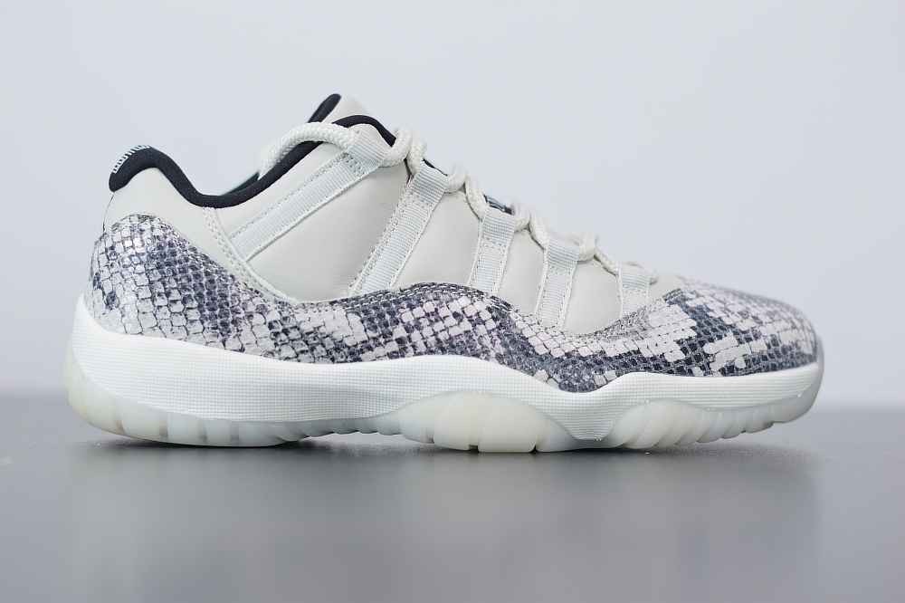 Jordan 11 Retro Low Snake Light Bone