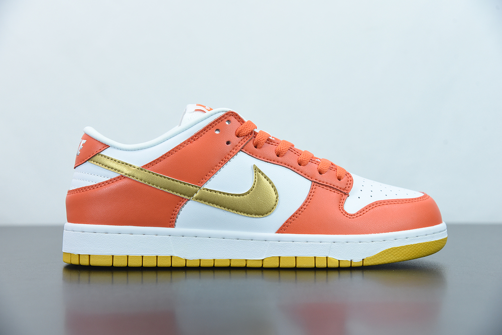 Nike Dunk Low University Gold (W) 