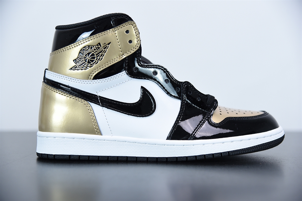 Jordan 1 Retro High NRG Patent Gold Toe(With Video)