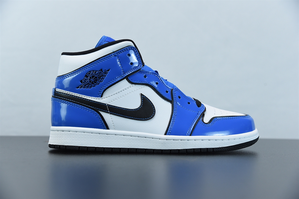 Jordan 1 Mid Signal Blue