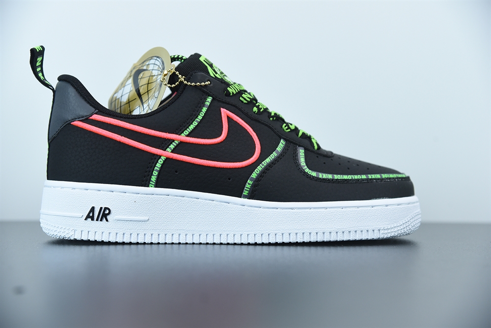 Nike Air Force 1 07 Worldwide