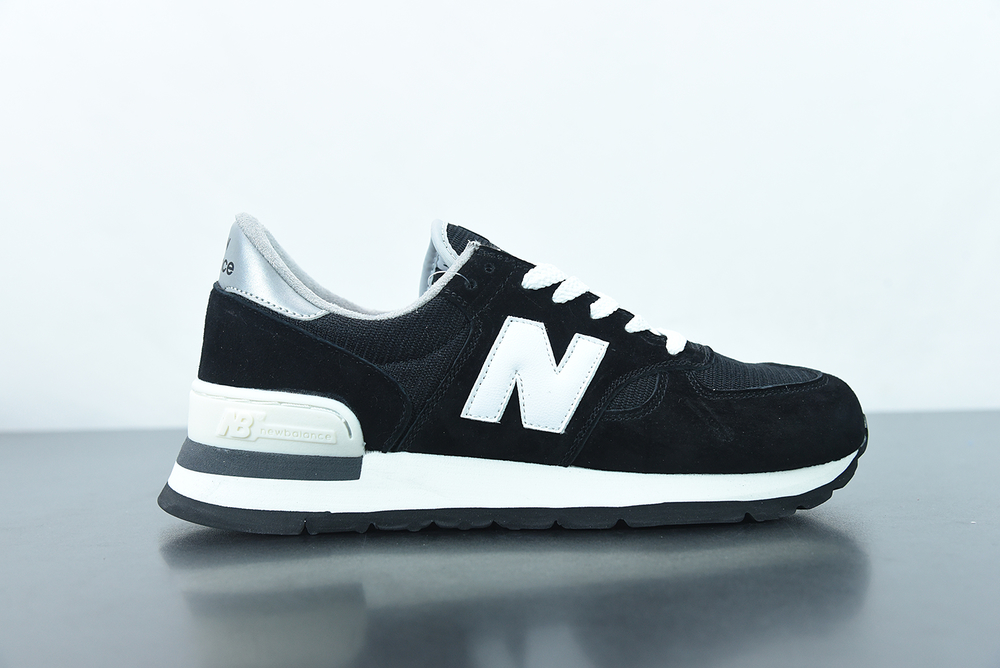 New Balance 990 Black White 