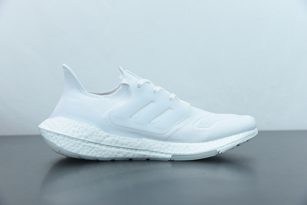 adidas Ultra Boost 2022 Triple White