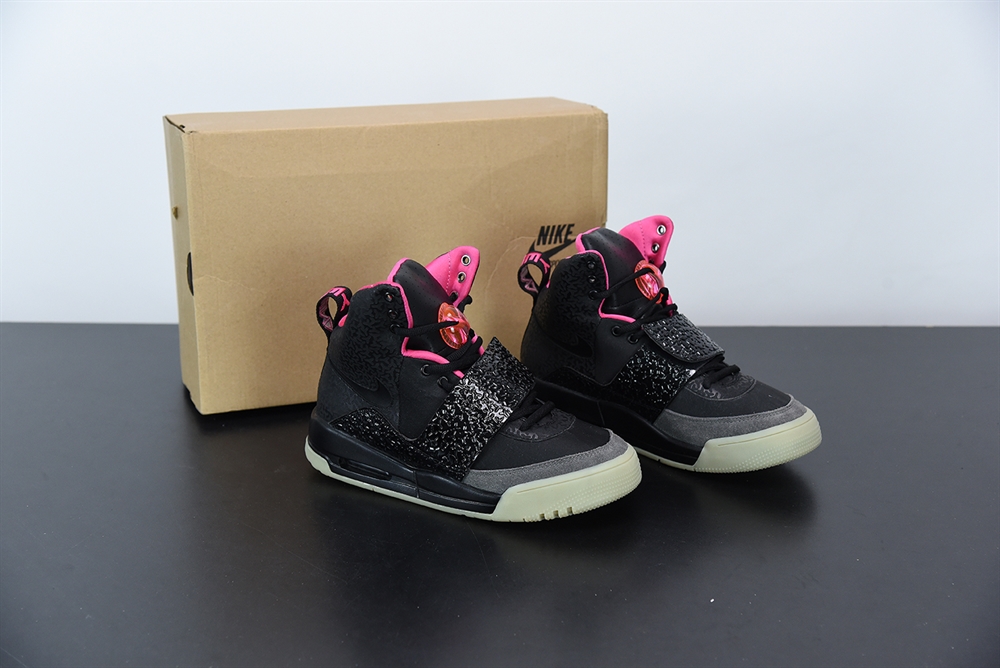 Nike Air Yeezy 1 Blink(With Video)