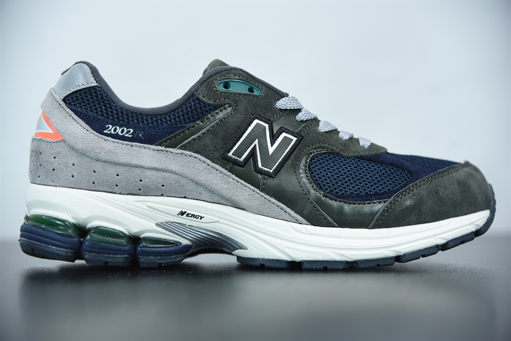 New Balance ML2002(With Video)