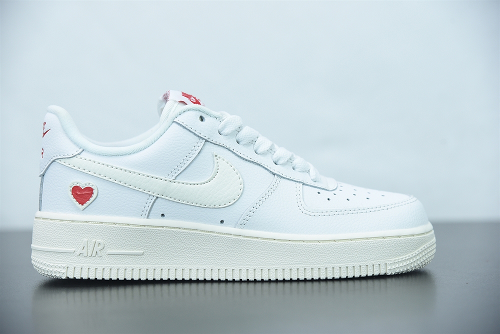 Nike Air Force 1 Low Valentines Day (2021)