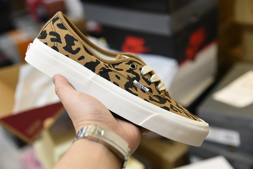 Vans Low-Top tiger pattern color