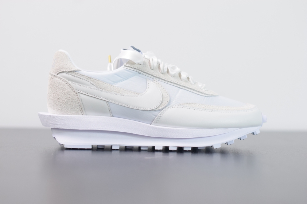 Nike LD Waffle Sacai White Nylon(With Video)