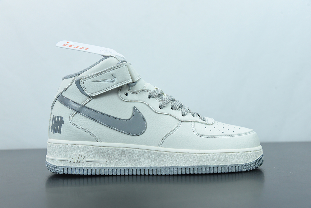 Undefeated x Nike Air Force 1 Mid White/Grey 