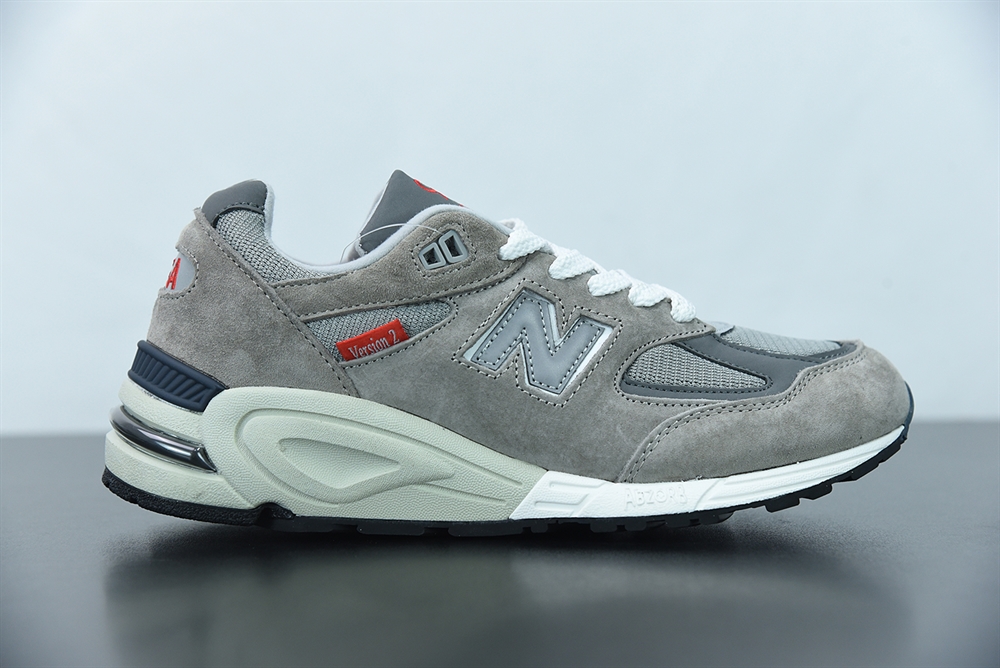 New Balance MADE IN USA  (Grey)